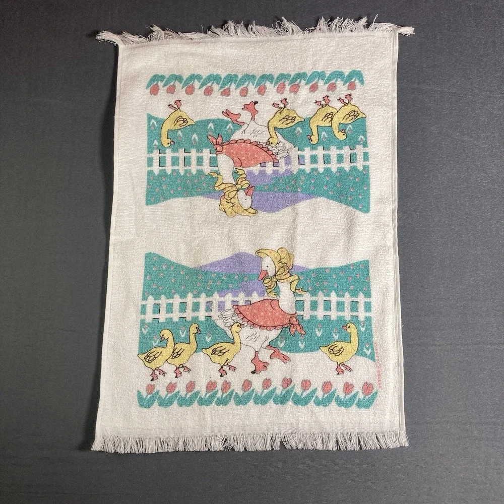 Vintage 80s Cannon Country Fresh Goose Duck Kitchen Towel Fringed Grannycore